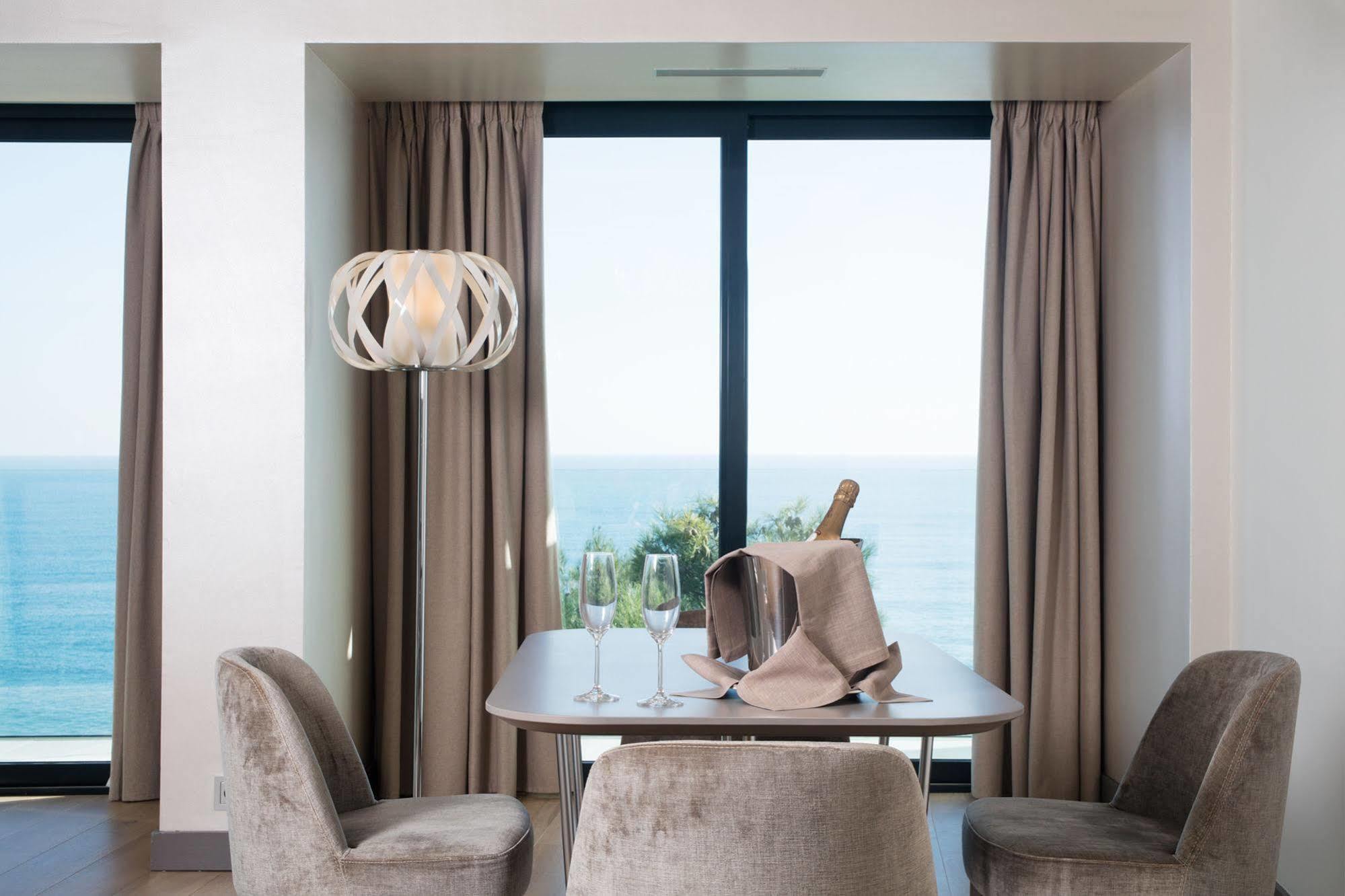 Cosmo Apartments Platja D'Aro Luaran gambar