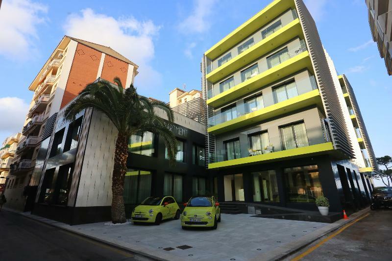 Cosmo Apartments Platja D'Aro Luaran gambar